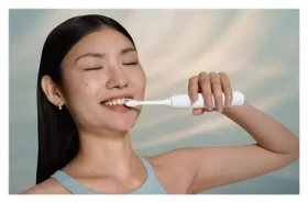 Philips Sonicare 5500 HX7110/01 biela / Sonická zubná kefka / výdrž batérie 504 h / nabíjací kábel (HX7110/01)