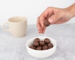 Vilgain Rice Chocoballs BIO – mliečna čokoláda 50 g