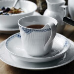 Royal Copenhagen Porcelánová šálka s podšálkou Princess 240 ml