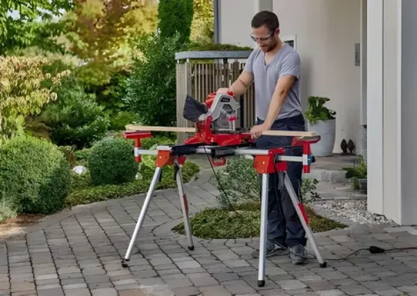 Einhell TC-MS 216 / Pokosová píla / 1400W / Kotúč 210 mm / 5000 ot-min (4300370)