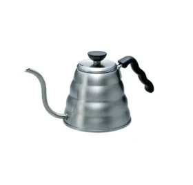 Hario Buono Nerezová kanvica na vodu 1.2 L strieborná / pre pomalé zalievanie kávy v dripperi (VKB-120HSV)