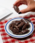 Vilgain Medjool datle v čokoláde – horká čokoláda 100 g