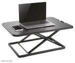 Neomounts NS-WS050BLACK čierna / Sit-stand nadstavec na stôl / nosnosť 8 kg / výškové nastavenie 45-405 mm (NS-WS050BLACK)