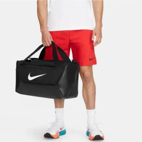Nike Brasilia 9.5 DM3976 01 bag čierny 41l