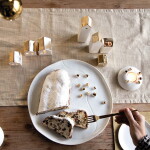 Räder Porcelánový tanier Stories Village Gold 32 cm