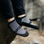 Skinners Adult 2.0 Essentials Concrete šedé barefoot ponožkoboty 41 EUR