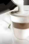 Philips CA6500/63 Milk Twister čierna / Penič mlieka / 500 W / bezdrôtová základňa / nepriľnavý povrch (CA6500/63)