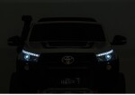 Mamido Detské elektrické autíčko Toyota Hilux 4x4 lakované čierne