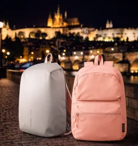 XD Design Switch 2v1 ružová / Mestský batoh / do 16" / 22 l / recyklovaný nylon (P706.3314)