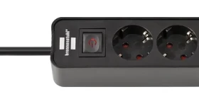 Brennenstuhl Ecolor predlžovačka 4 zásuvky čierna / Predlžovací kábel / 2x USB-C / 1,5 m / bezpečnostný vypínač (1153240106)
