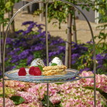 GREEN GATE Sklenený tanier Alice Pale Blue 18,5 cm