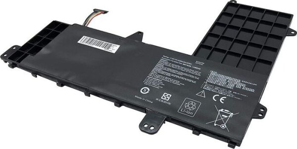 CoreParts do Asus E502S E502MA