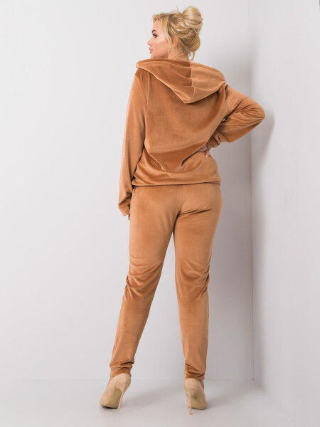 Súprava RV KMPL 5961.18X ťava 4XL