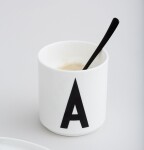 DESIGN LETTERS Porcelánový hrnček/dózička LETTERS 300 ml