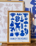 Bella Rose Signovaný umělecký tisk Family Treasures Blue A4