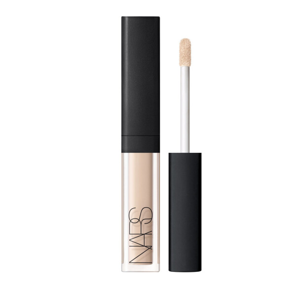 NARS Rozjasňujúci krémový korektor Mini Radiant Creamy Concealer) 1,4 ml