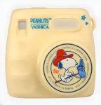 YASHICA x Peanuts Mini digitálny fotoaparát krémová / Digitálny fotoaparát / 8 Mpx / Full HD video / 2,4 "LCD (YAS-MNDCSP-P2)