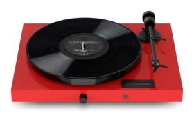 Pro-Ject JukeBox E1 + OM5e red / Gramofón / Silikónový remienok / Bluetooth / 2x 50W (9pjukee1r)