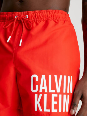 Pánske stredné plavecké šortky so sťahovacou šnúrkou KM0KM00794 XNE červená - Calvin Klein M