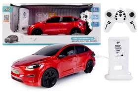 RC auto s nabíjacou stanicou červené