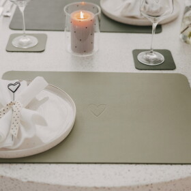 Eulenschnitt Oboustranné prostírání Oblong Green Heart