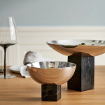 GEJST Servírovacia tácka na podstavci Sapoto Black