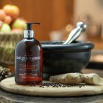 Baylis & Harding Čierne korenie a Ženšen tekuté mydlo na ruky 500 ml