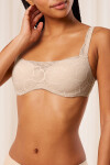 Triumph 10219845 Body Make-Up Illusion Lace Balconette farba:00nz-nude beige 85B