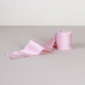 Bella Rose Saténová stuha 4 cm – Rose (4,5 m)