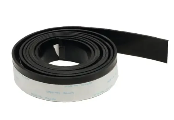 Makita 194418-6 Ochranný pás vodiacej lišty proti trieskam 1.4m (194418-6)