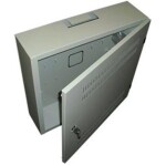 DATACOM 19 rozvádzač 4U+2U 150mm / plechové dvere (50271120252)