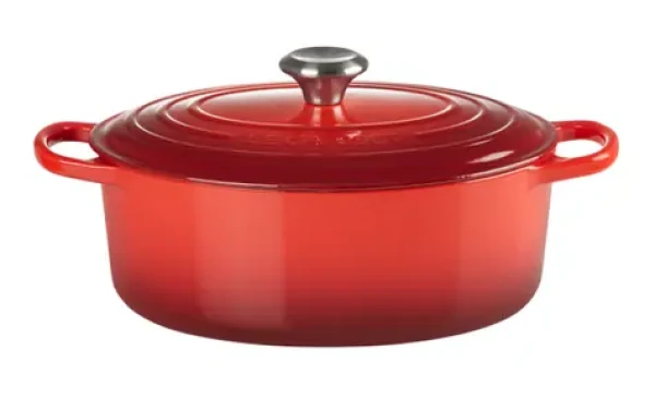Le Creuset Signature Oválny hrniec s pokrievkou 27 cm červená (24147261780)