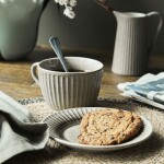 House Doctor Kameninový dezertný tanier Pleat Ø 16 cm