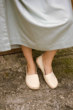 Shapen Playa Beige Regular slip on barefoot topánky 39 EUR