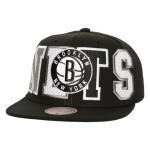 Mitchell & Ness Varsity Bust Snapback Cap Brooklyn Nets HHSS6461-BNEYYPPPBLCK OSFM