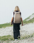 Db Hugger Backpack 30L Fogbow Beige