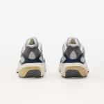 Tenisky New Balance Warped Runner Navy EUR 44