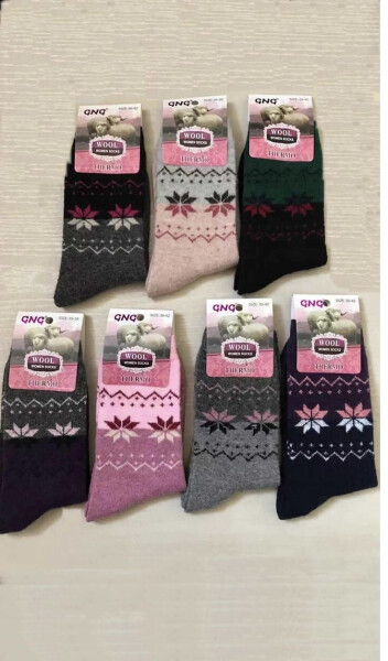 WiK GNG 002 Dámske ponožky Angora 317 35-42 černá 35-38