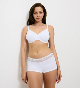 Triumph - Lovely Micro: krátke boxerky s kvetinovou čipkou Triumph WHITE XS