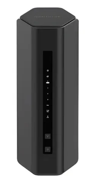Netgear Nighthawk RS200 čierna / Router / Wi-Fi 7 (802.11be) / 6500 Mbit/s / 4X GbE LAN / USB 3.2 Gen2 (RS200-100EUS)