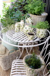 Chic Antique Záhradná súprava stola s 2 stoličkami Bistro Antique Cream