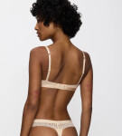 AURA SPOTLIGHT - Push-up podprsenka: pohodlie a sexy dekolt (košíčky A-E) Triumph CREAMY DREAM 90A