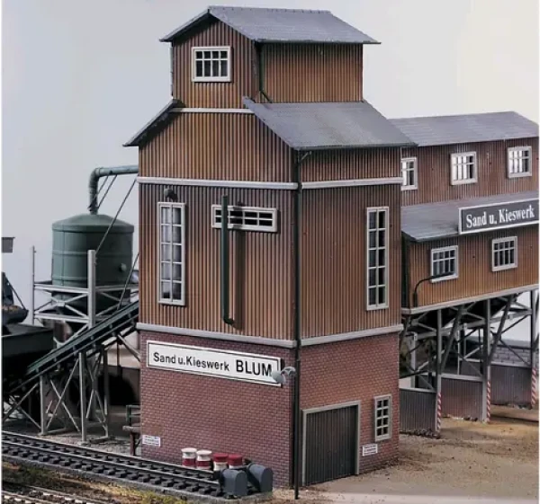 Piko 61124 Authentic Edition - Triediaca veža pieskovne E. Blum