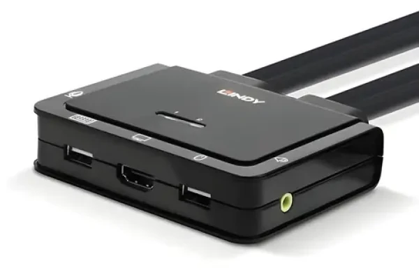 Lindy KVM prepínač 2 porty HDMI/USB-C/USB 2.0 čierna / KVM prepínač / 4K 60Hz / audio výstup / kábel 1,2 m (42347)