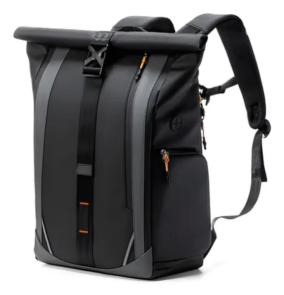 Inateck BP01009 čierna / Batoh na notebook / 15,6" / 22-26,8 l / vodeodolný / USB Port (BP01009_BLACK)