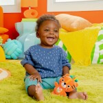 BRIGHT STARTS Hrkálka plyšová na C krúžku tiger Jingle Joy™ 0m+