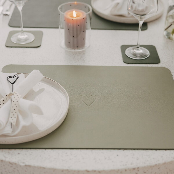 Eulenschnitt Oboustranné prostírání Oblong Green Heart
