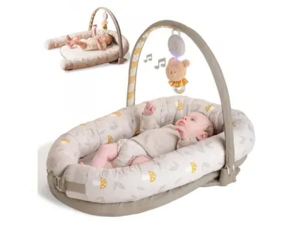 Taf Toys Hniezdo pre bábätko s hrazdou Little Explorer / od 0 rokov (13785TAF)