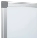 EuroSupplies Magnetická tabuľa 150x100 cm / hliníkový ALU rám / biely lakovaný povrch / odkladacia lišta (PREMTA1510)
