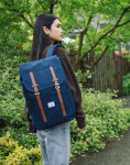 Herschel Supply Retreat Navy